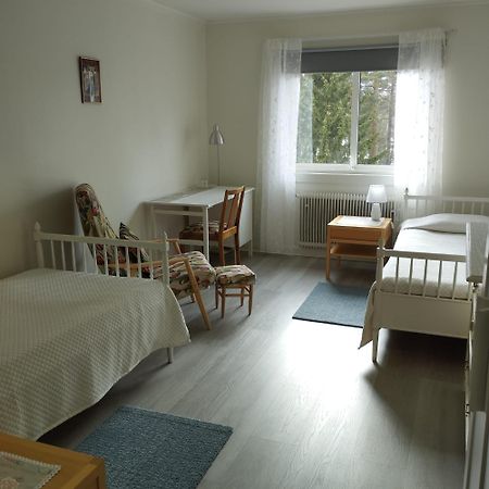 Bed and Breakfast Birgittagarden - Gaesthem - Birgittasystrarna Фалун Экстерьер фото