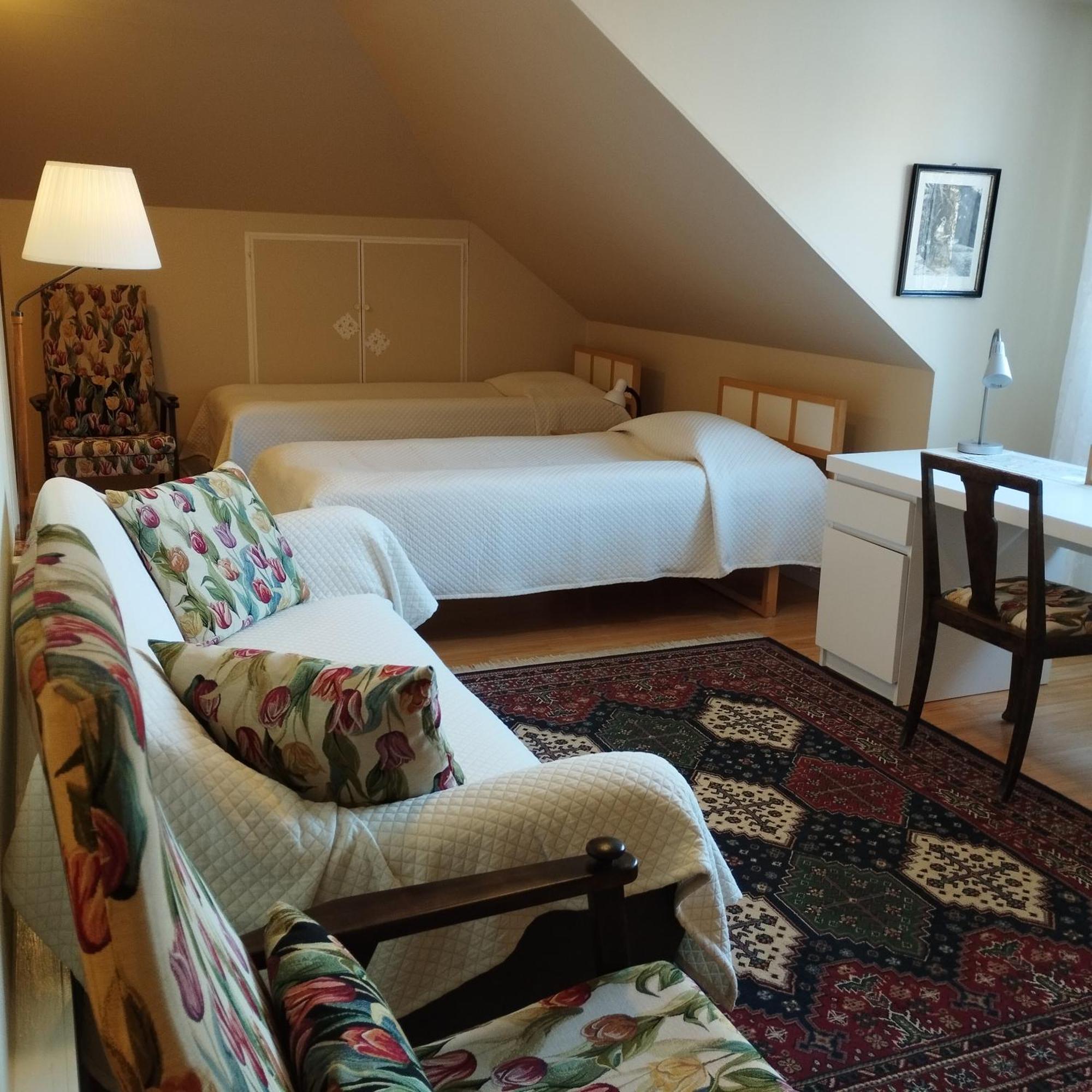 Bed and Breakfast Birgittagarden - Gaesthem - Birgittasystrarna Фалун Экстерьер фото